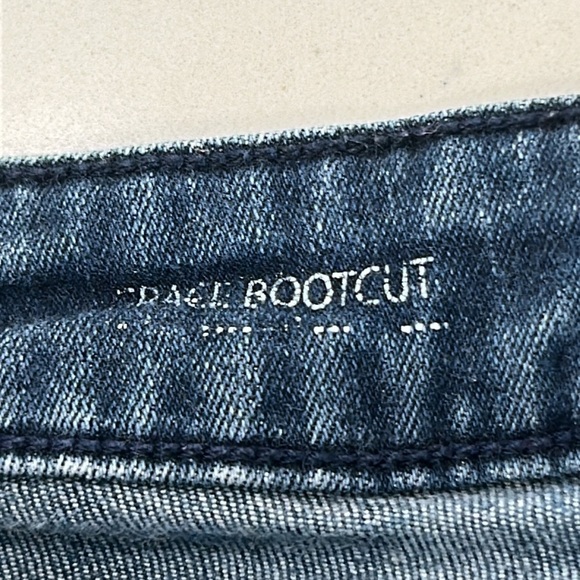 CJ by Cookie Johnson Plus Grace Bootcut Medium-Dark Stretch Denim sz.38 or 18 - Picture 8 of 13